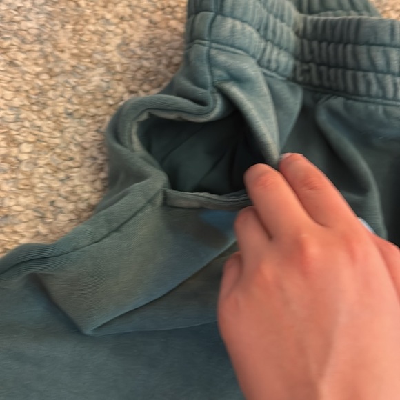 NWOT Champion Green Sweatpants with Elastic Waistband - Picture 5 of 11